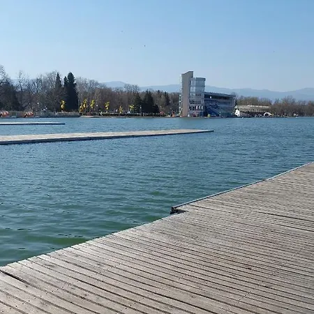 Apartment Rowing Base